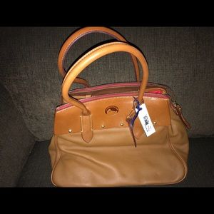 Dooney and Bourke Large Saddle/Tote